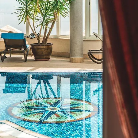 Hotel Savoy 4*